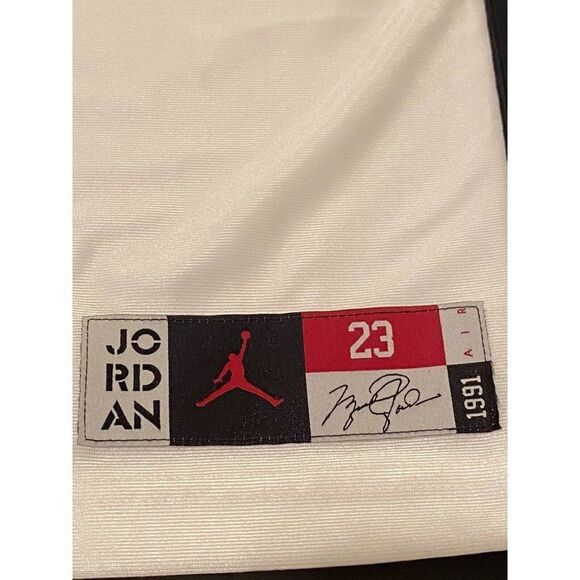 Nike Air Jordan Sport DNA Basketball JerseyAV6629-100 Space Jam Men’s Sz M - Picture 6 of 12